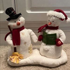Hallmark Snowman Jingle Pals Mr & Mrs Snowman Animated Singing Plush 2003